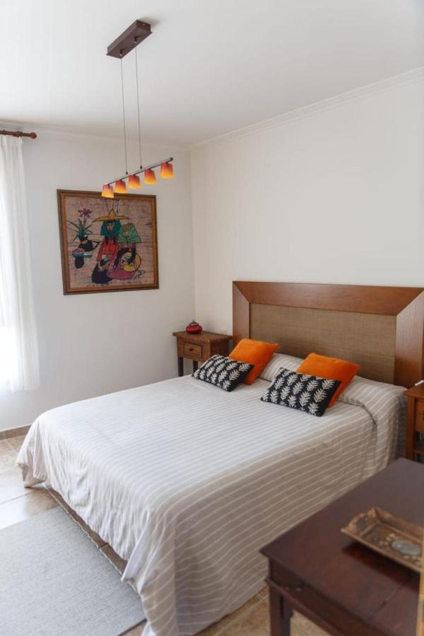 Casa Rural La Pinta- Sendaviva Y Bardenas Villafranca Exterior foto